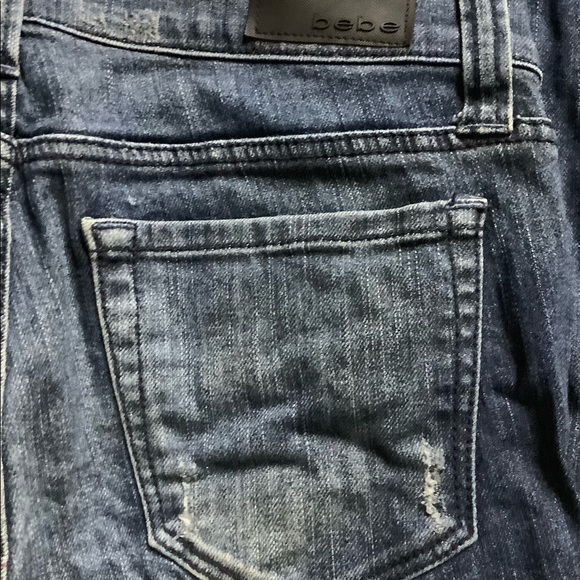 5/$25⭐️Bebe carmen Jean jegging 27 destroyed - Picture 6 of 7